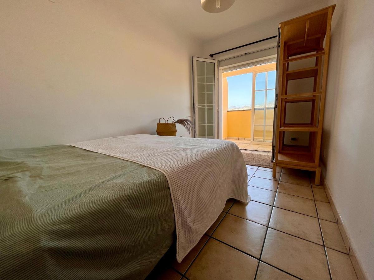 Integral 5 Coliving Acomodação com café da manhã El Médano Exterior foto