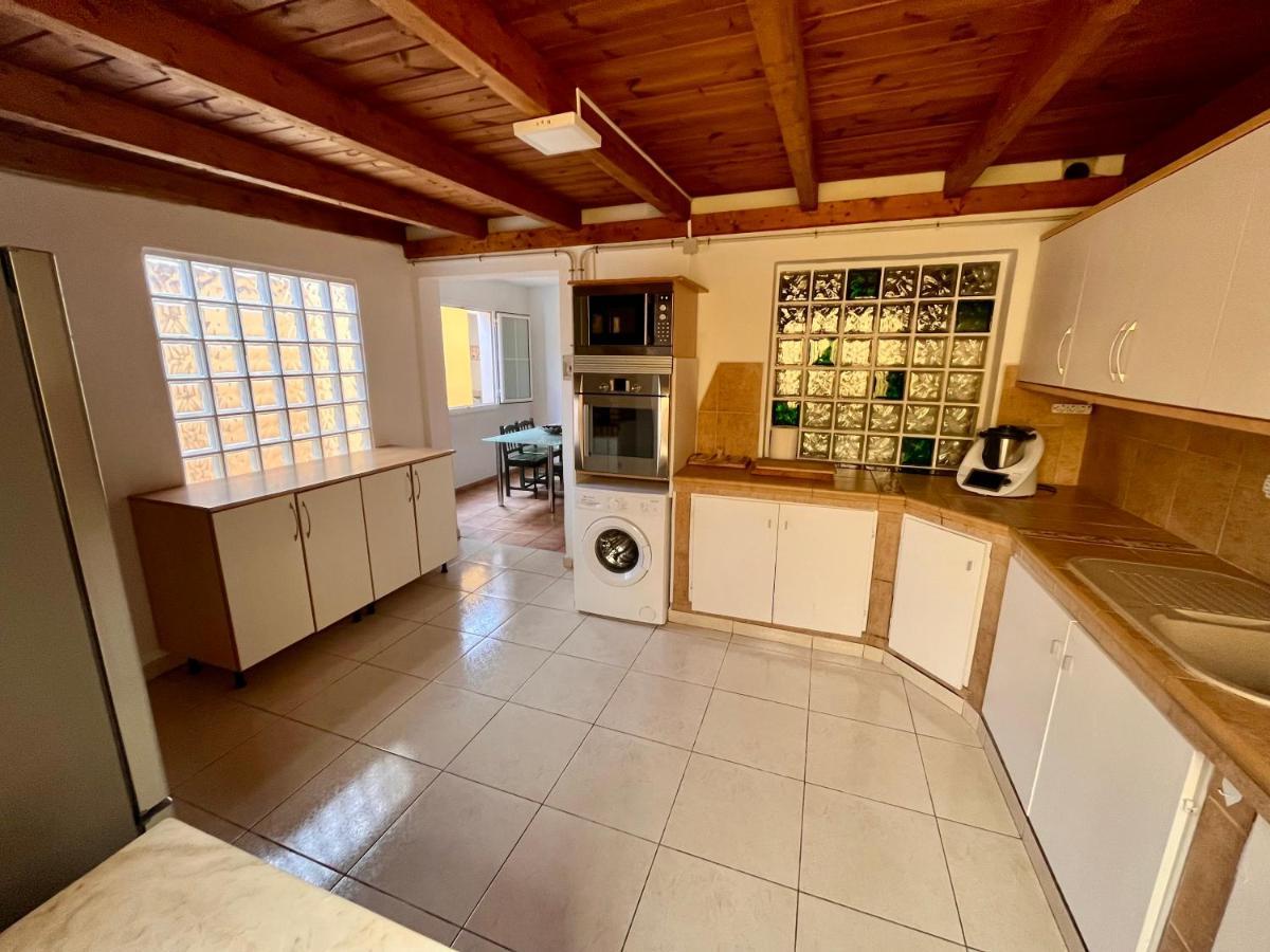 Integral 5 Coliving Acomodação com café da manhã El Médano Exterior foto
