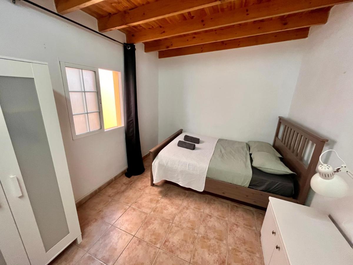 Integral 5 Coliving Acomodação com café da manhã El Médano Exterior foto